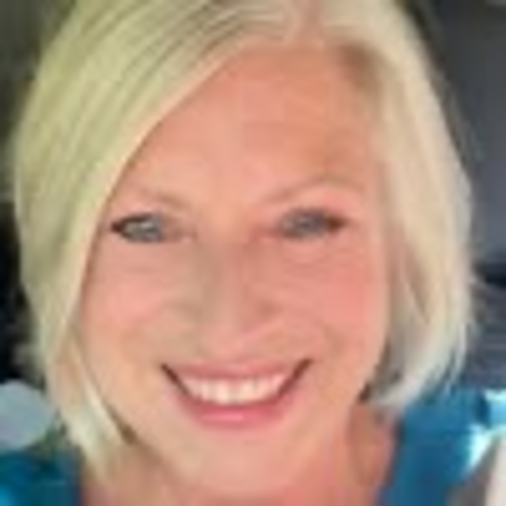 Meet your Posher, Liz